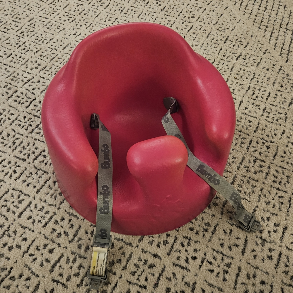 Bumbo Pink Baby Seat with Safety Straps